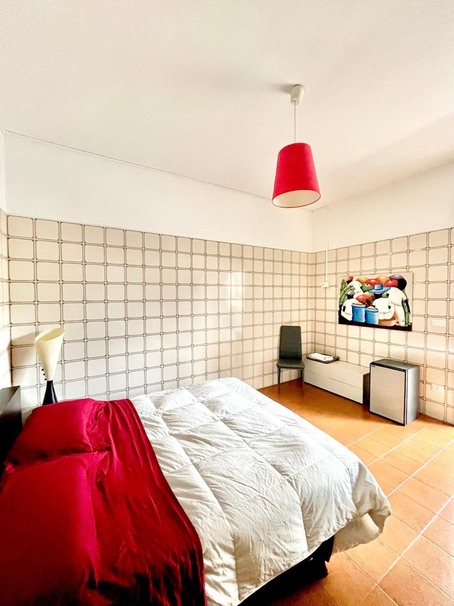 Puglia Low-Cost, Holiday Home ブリンディジ エクステリア 写真