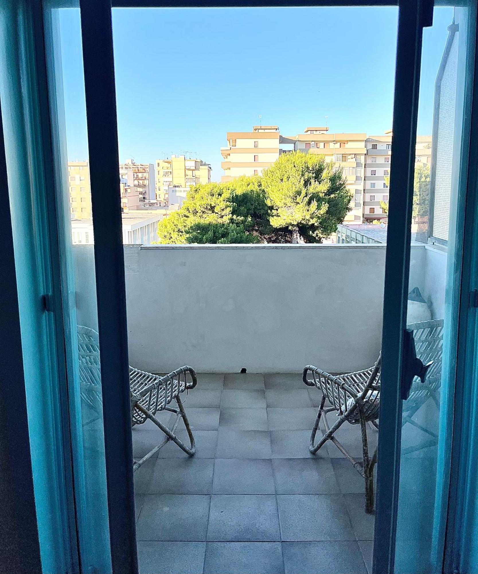Puglia Low-Cost, Holiday Home ブリンディジ エクステリア 写真